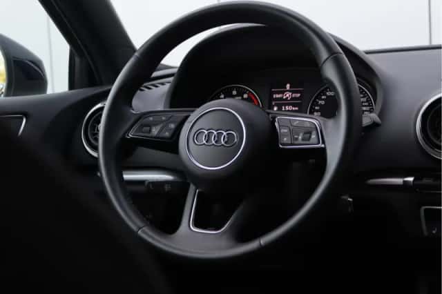 Audi A3 (2018) thumbnail 18