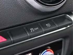 Audi A3 (2018) thumbnail 44