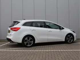 Kia Cee'd (2017) thumbnail 5