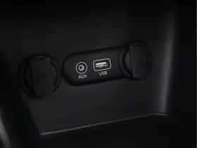 Kia Cee'd (2017) thumbnail 48