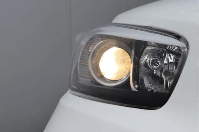 Kia Cee'd (2017) thumbnail 8