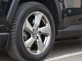 Toyota RAV4 (2019) thumbnail 11
