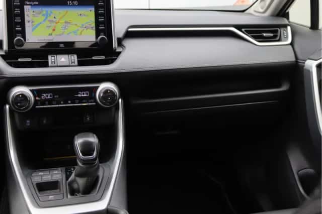 Toyota RAV4 (2019) thumbnail 24