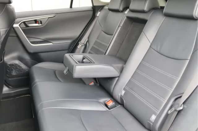 Toyota RAV4 (2019) thumbnail 27