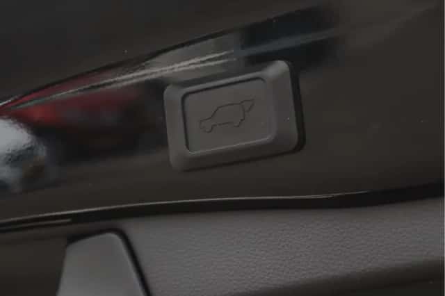 Toyota RAV4 (2019) thumbnail 64