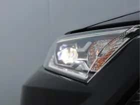 Toyota RAV4 (2019) thumbnail 8