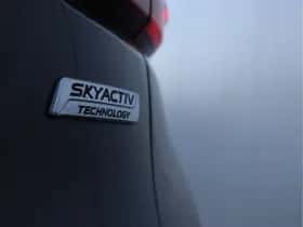Mazda CX-3 (2015) thumbnail 12