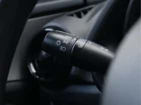 Mazda CX-3 (2015) thumbnail 24