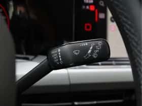 Volkswagen Golf (2020) thumbnail 30