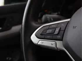 Volkswagen Golf (2020) thumbnail 31