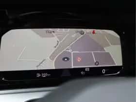 Volkswagen Golf (2020) thumbnail 34