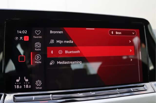 Volkswagen Golf (2020) thumbnail 42