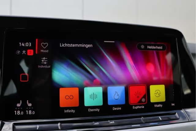 Volkswagen Golf (2020) thumbnail 44