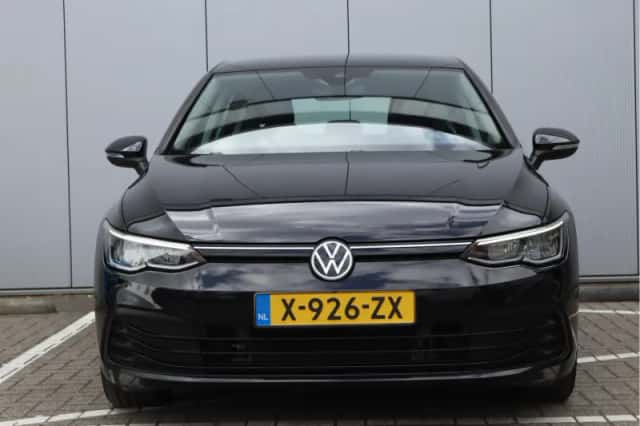 Volkswagen Golf (2020) thumbnail 6