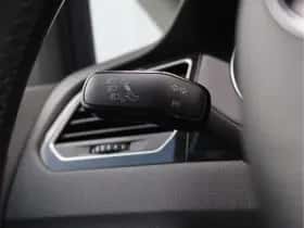 Volkswagen Golf (2017) thumbnail 31
