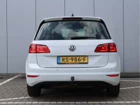 Volkswagen Golf (2017) thumbnail 7