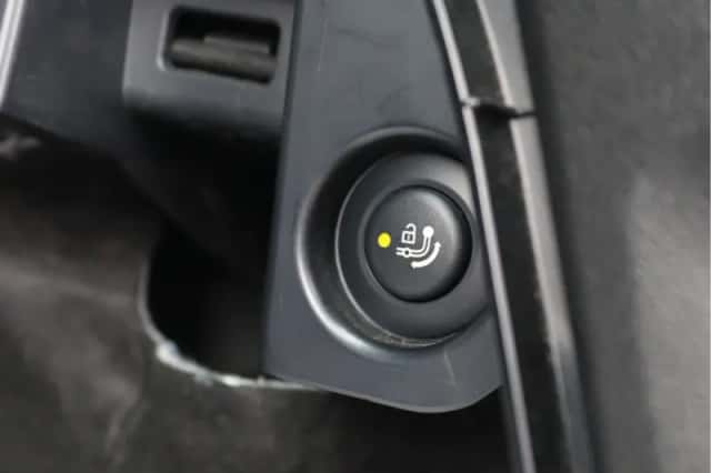 BMW X3 (2020) thumbnail 76