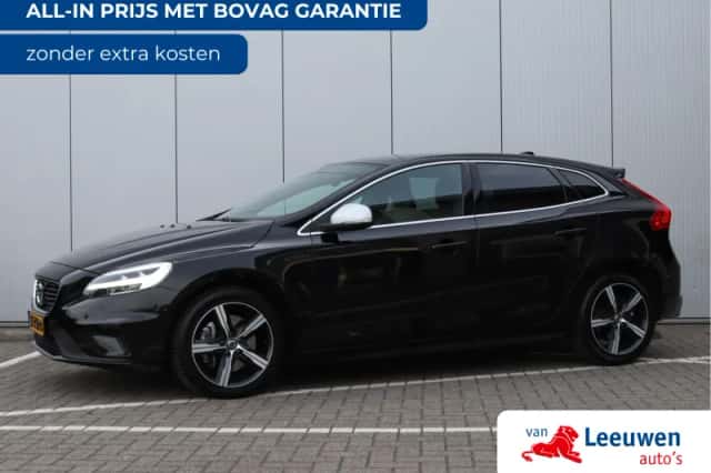 Volvo V40 (2018) thumbnail 1
