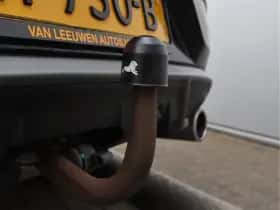 Volvo V40 (2018) thumbnail 18
