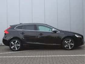 Volvo V40 (2018) thumbnail 20