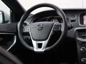 Volvo V40 (2018) thumbnail 22