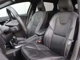 Volvo V40 (2018) thumbnail 4