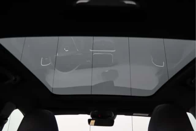 Volvo V40 (2018) thumbnail 31
