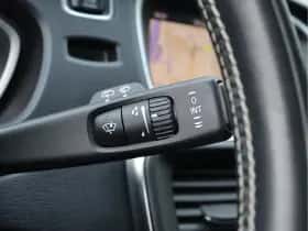 Volvo V40 (2018) thumbnail 36