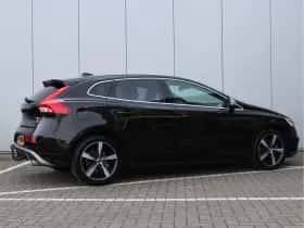 Volvo V40 (2018) thumbnail 5