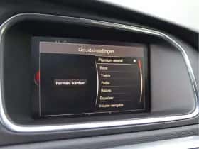 Volvo V40 (2018) thumbnail 50