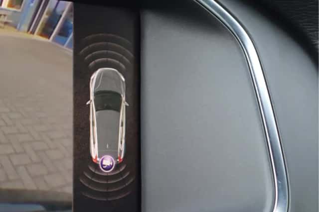 Volvo V40 (2018) thumbnail 52