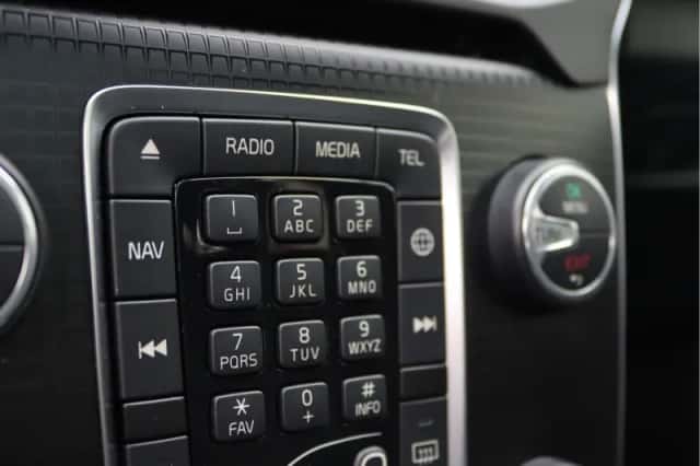 Volvo V40 (2018) thumbnail 55