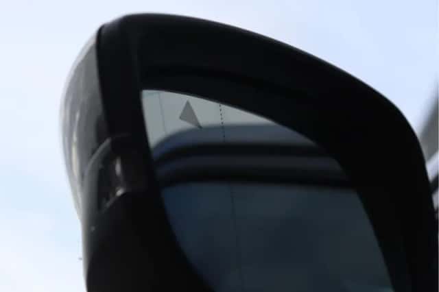 Mazda 3 (2019) thumbnail 12