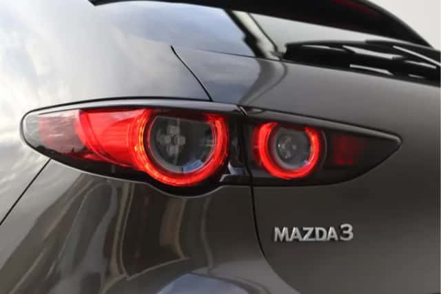 Mazda 3 (2019) thumbnail 14