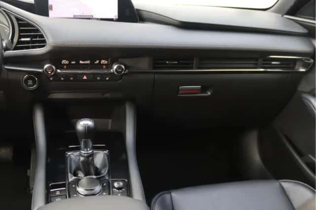 Mazda 3 (2019) thumbnail 21