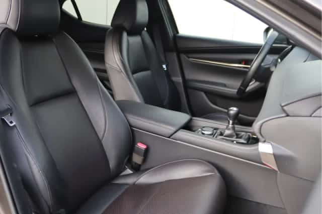 Mazda 3 (2019) thumbnail 22