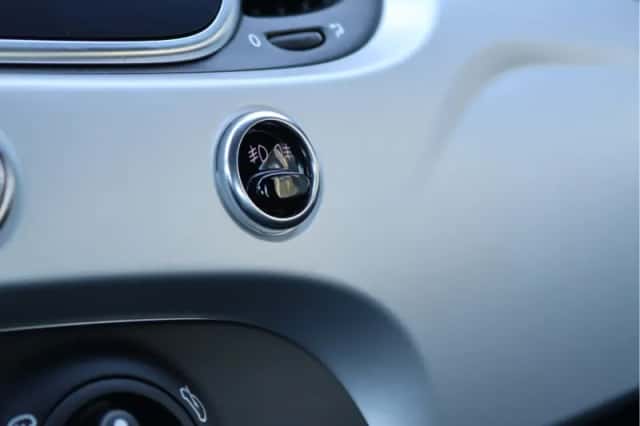 Fiat 500C (2021) thumbnail 44