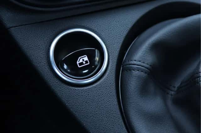 Fiat 500C (2021) thumbnail 47
