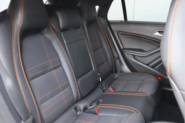 Mercedes-Benz CLA-Klasse (2015) thumbnail 23