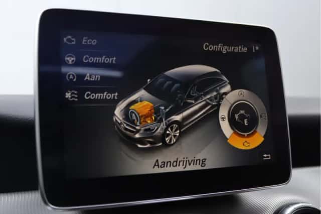 Mercedes-Benz CLA-Klasse (2015) thumbnail 46