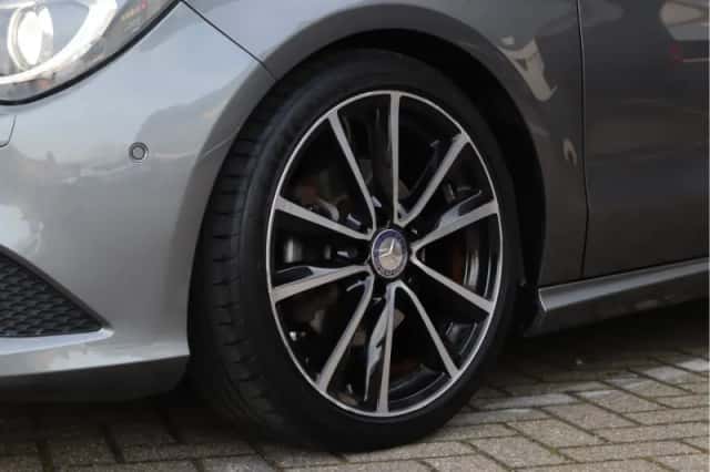 Mercedes-Benz CLA-Klasse (2015) thumbnail 10