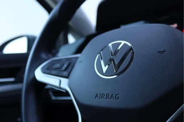 Volkswagen Golf (2021) thumbnail 54