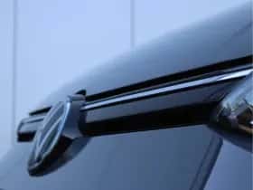 Volkswagen Golf (2021) thumbnail 9
