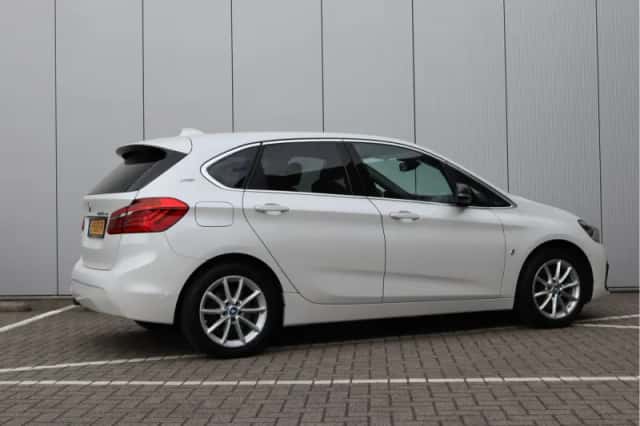 BMW 2-Serie (2018) thumbnail 5