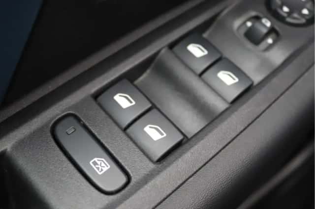 Citroën ë-C4 (2020) thumbnail 27