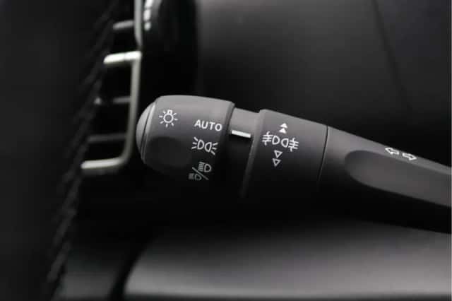 Citroën ë-C4 (2020) thumbnail 30
