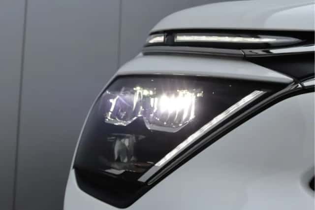 Citroën ë-C4 (2020) thumbnail 9