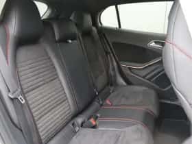 Mercedes-Benz GLA (2015) thumbnail 22