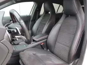 Mercedes-Benz GLA (2015) thumbnail 4