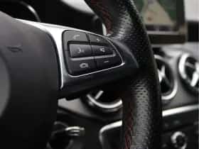 Mercedes-Benz GLA (2015) thumbnail 34